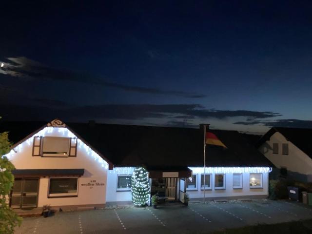 Bed & Breakfast Weisser Stein Schmallenberg Εξωτερικό φωτογραφία